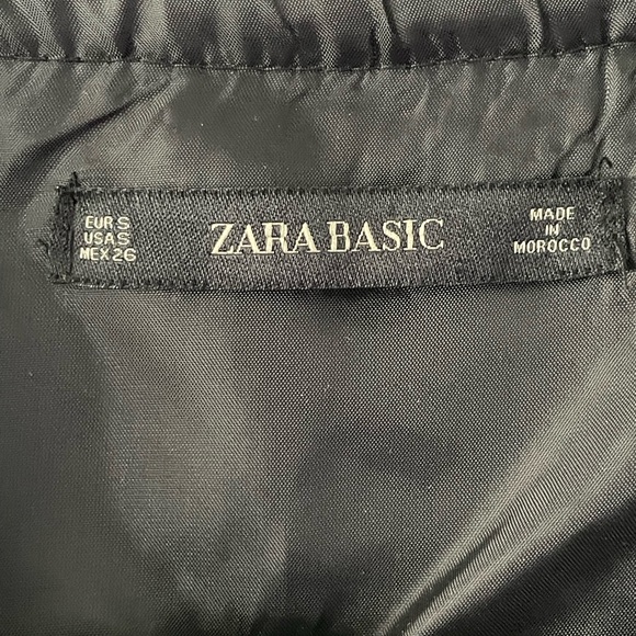 Never wore in great condition - Picture 3 of 8